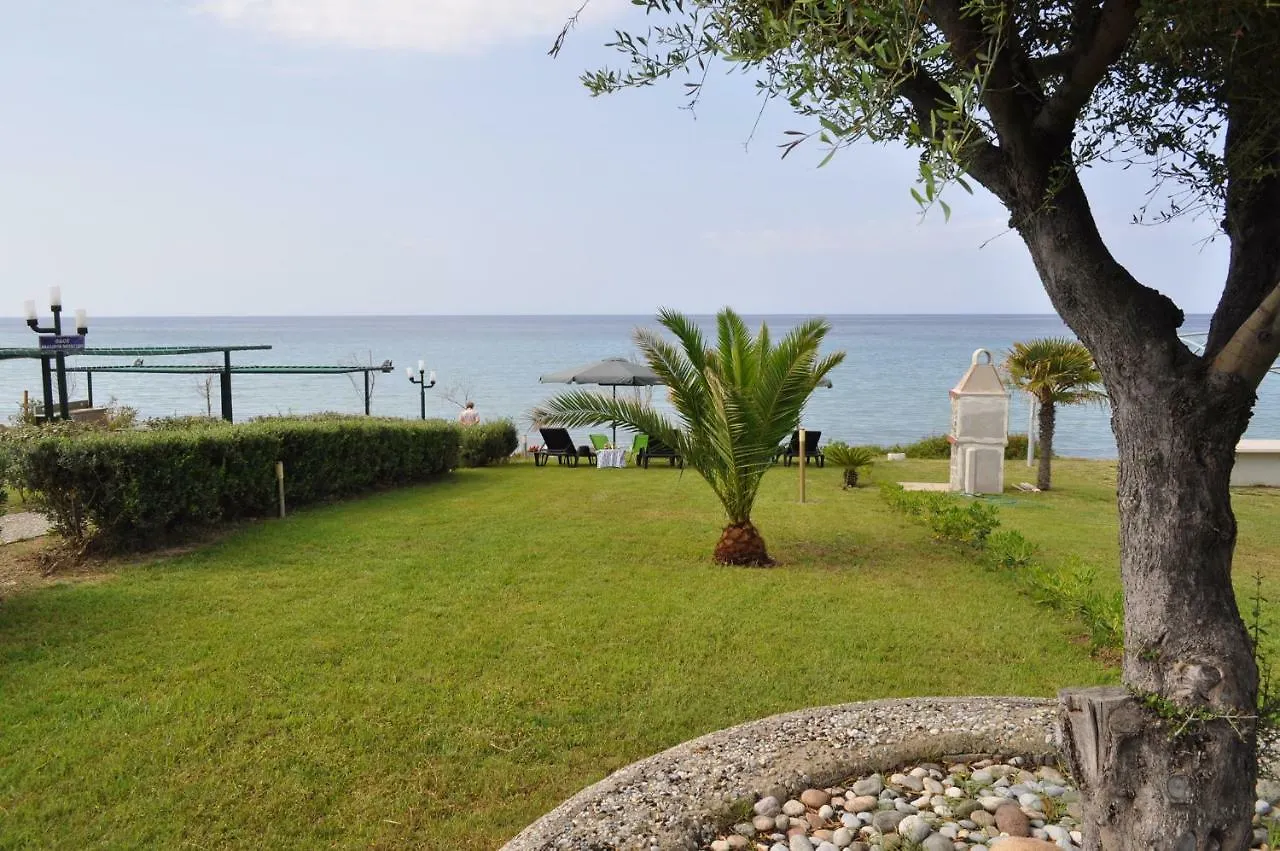 Mathome Mira Mare Anemi Nea Skioni Holiday home
