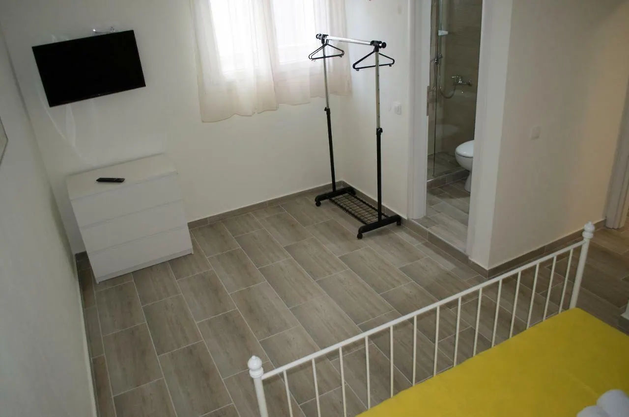 Holiday home Mathome Mira Mare Anemi Nea Skioni