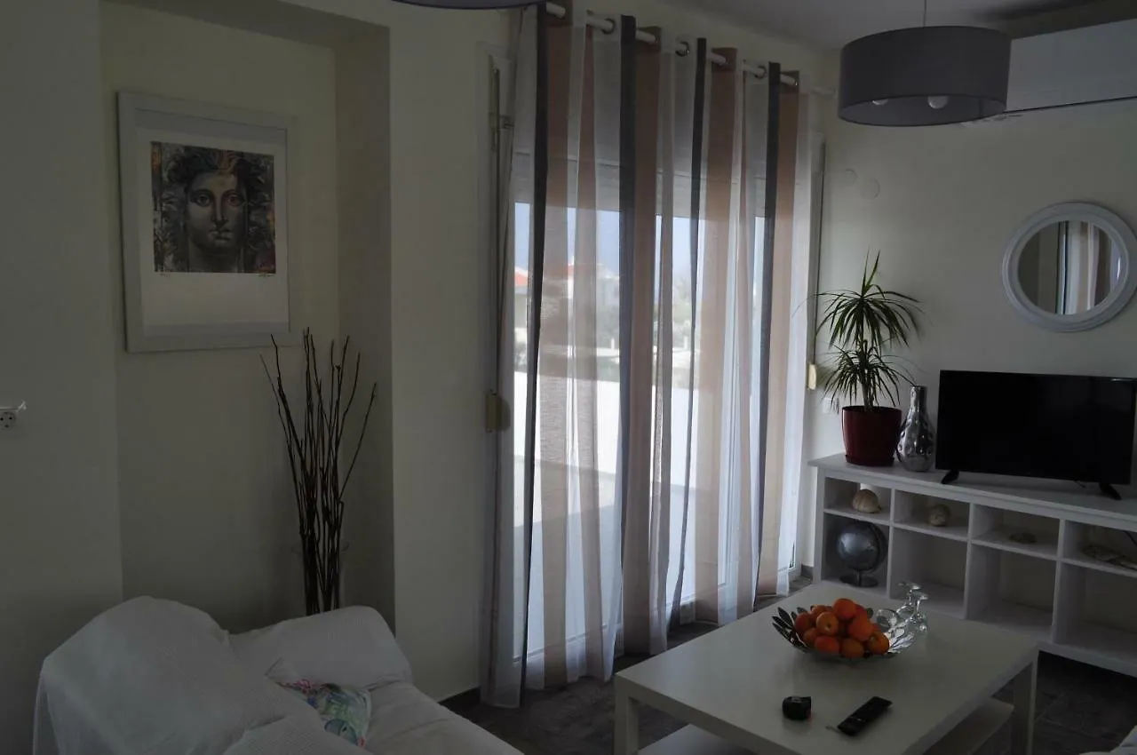 Holiday home Mathome Mira Mare Anemi Nea Skioni