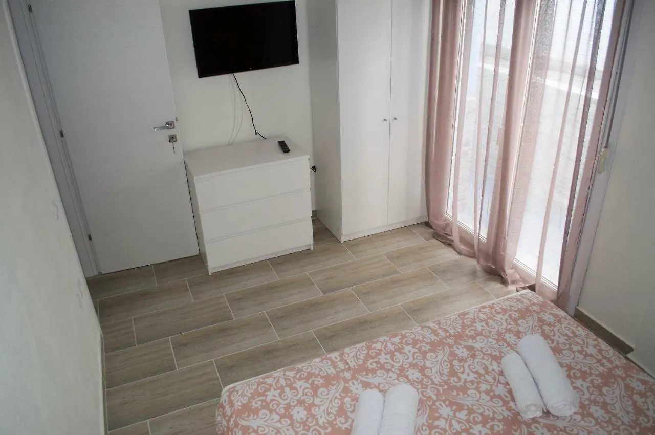 Holiday home Mathome Mira Mare Anemi Nea Skioni Greece