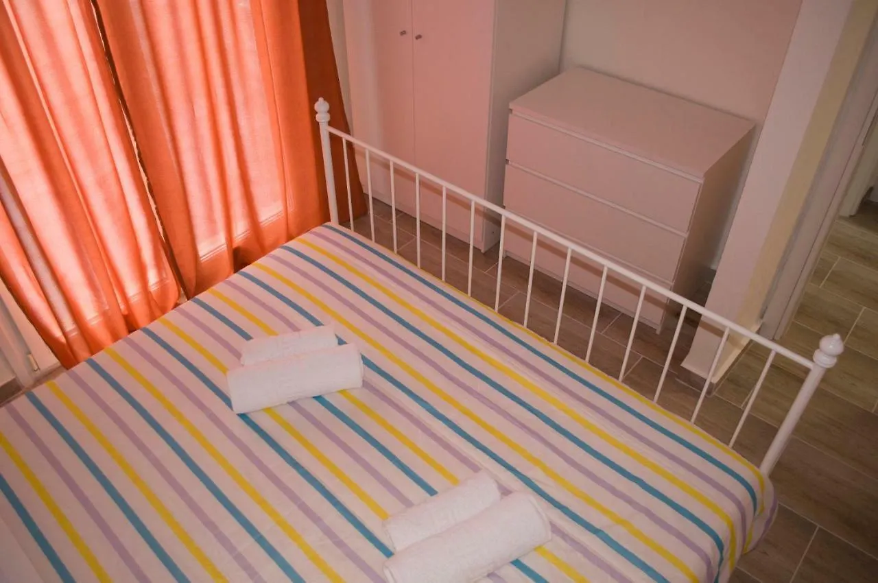 Mathome Mira Mare Anemi Nea Skioni